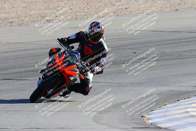 media/Jan-08-2022-SoCal Trackdays (Sat) [[1ec2777125]]/Turn 10 (2pm)/